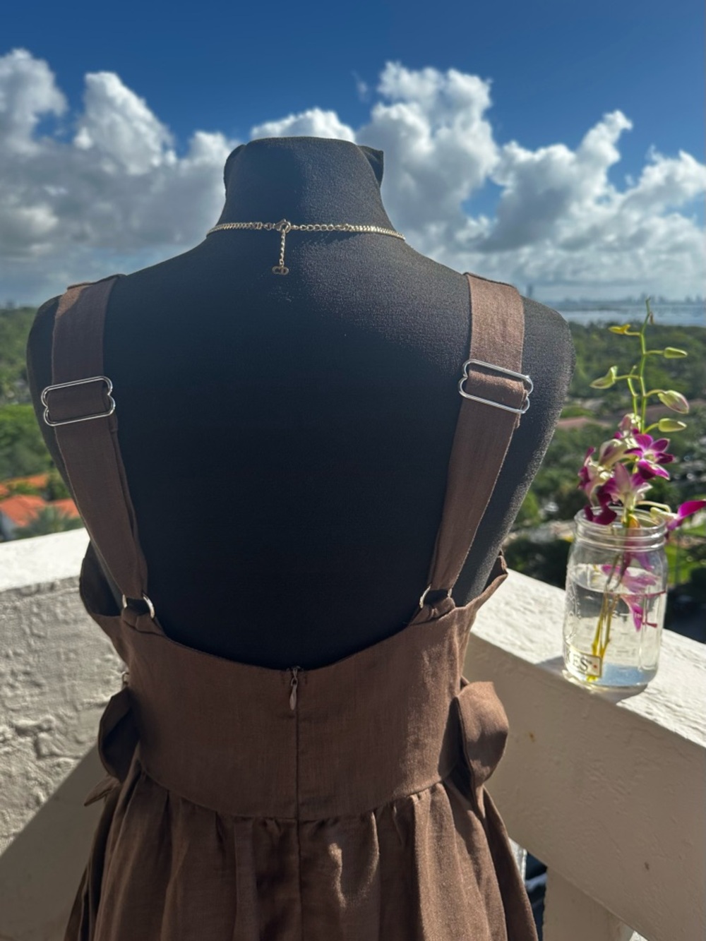 VRG GRL Brown Linen Maxi Dress Coastal Chic Open Back Tie Waist US 6 AU 10 NWT - Picture 8 of 9